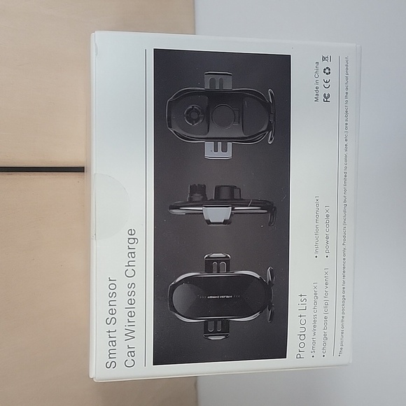 New CAR WIRELESS CHARGER - NEW & SEALED! A MUST HAVE - Picture 2 of 5